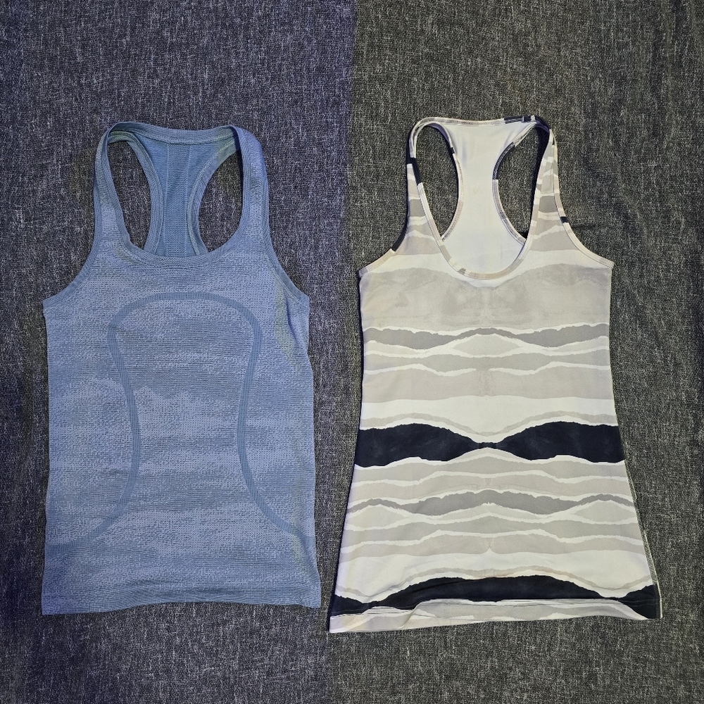 Bunlde Of 2 Lululemon Tank Tops